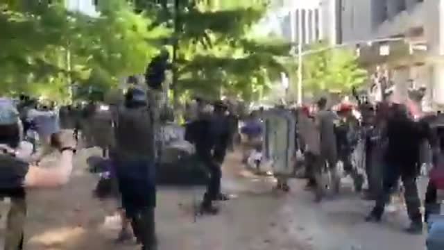 BLM & Antifa Riots 2020 - 2020-08-22-20-43-05-Portland.mp4