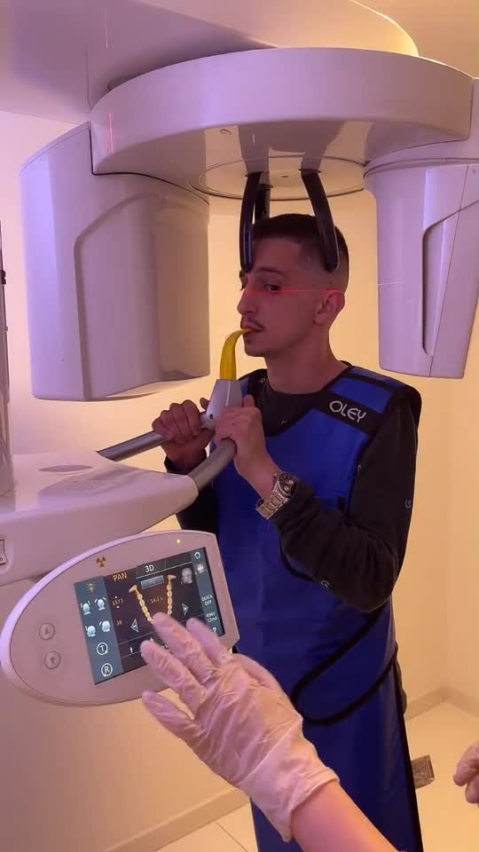 funny|prank|jokes|funny jokes|dad jokes|funny memes|funny video|fun|laughing|funny animal|knock