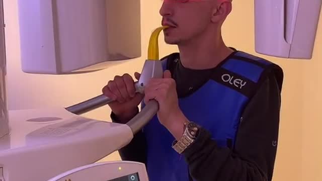 funny|prank|jokes|funny jokes|dad jokes|funny memes|funny video|fun|laughing|funny animal|knock