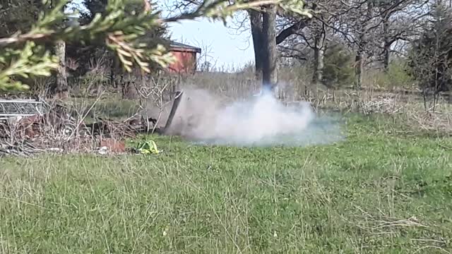 .5lb tannerite vs microwave