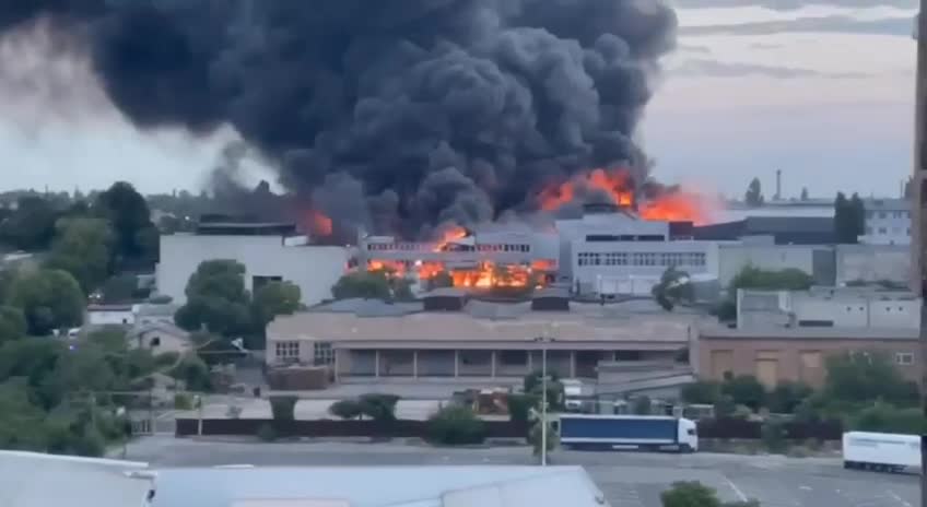 Ukraine War - A strong fire continues in the Odessa industrial zone after a morning strike