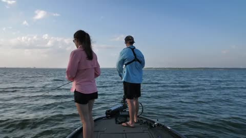 LAKEFORKGUY & OSG BABY GENDER REVEAL FISHING CHALLENGE!