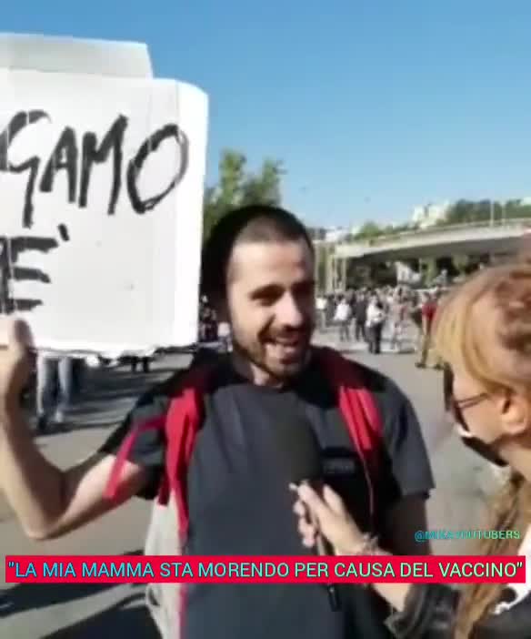 La mia mamma sta morendo causa il vaccino