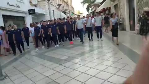 UŽIVO: Torcida kreće prema Rivi na posljednji ispraćaj Olivera Dragojevića