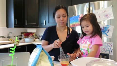 BAKING WITH JULIANNA! - June 20, 2016 - ItsJudysLife Vlogs