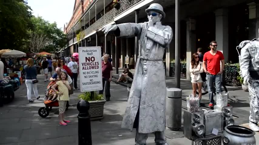 new orleans street performance