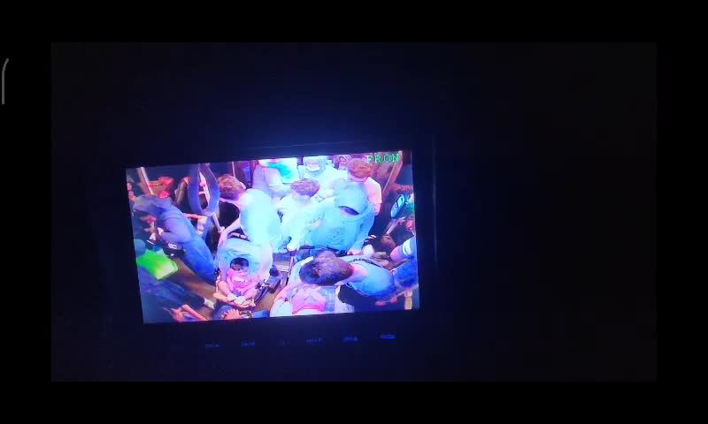 Αλλοδαποί στα ΜΜΜ