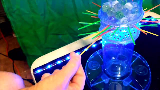 The Retro Game KerPlunk