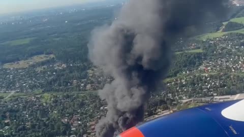 Every Plane Leaving Moscow has to Look at a Burning Warehouse