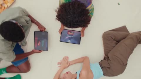 Presenting the all-new #OnePlusPadGo, for all you marathon bingers and serial scrollers out there