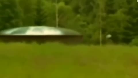 alien coming out of ufo