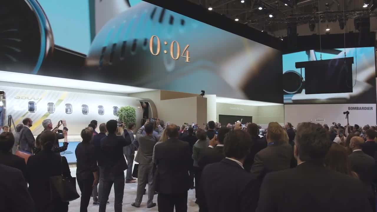 Global 8000 Aircraft Launch