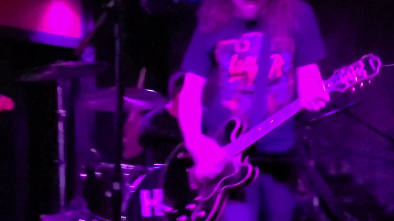 Hero Jr. "Jump Ship"