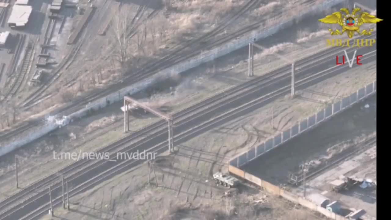 Drone footage shows how DPR captured the Ilyich plant north of Azovstal in Mariupo