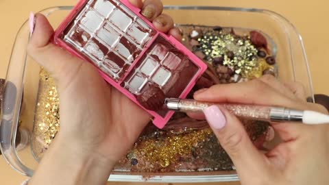 Mixing”HERSHEY” Eyeshadow and Makeup,parts,glitter Into Slime!Satisfying Slime Video!★ASMR★