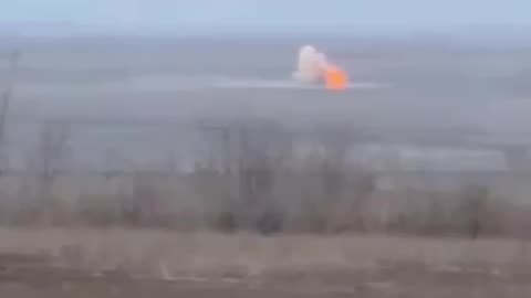 Ukrainians Using One Javelin to Fire Another(Incredible Footage)