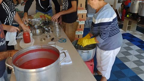 Canning of the tomatoes