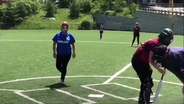 Funny baseball fail, can't belive this🤣