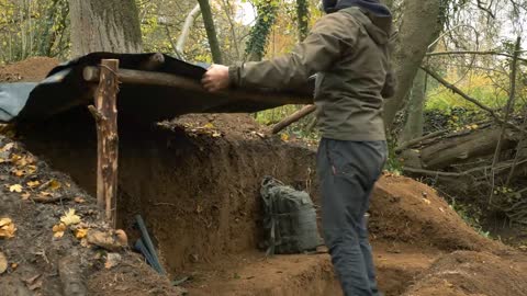 Building complete and warm survival shelter