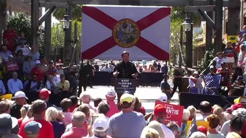 DeSantis Shreds Government Overreach On Jab Mandates & Passports, Defends First Responder's Choice