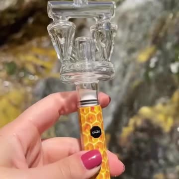 Get the crowd with ‘Flash Premium’ by @cloudv 🚀