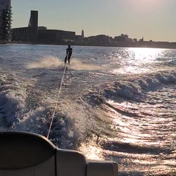 Martin Møller WakeBoard Jomfru 1