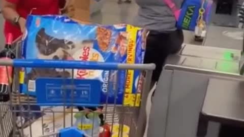 Walmart Karen Gets HYSTERICAL!
