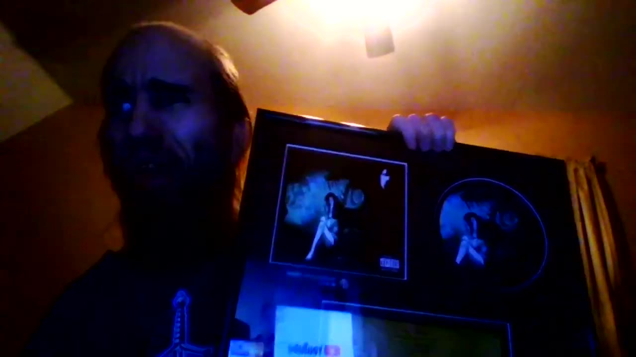 [Cyraxx Youtube 2021-3-12] Giving my all for what i love