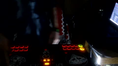 [Cyraxx Youtube 2021-8-14] Custom DJ Deck session