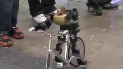 Bicycle Robot Rider