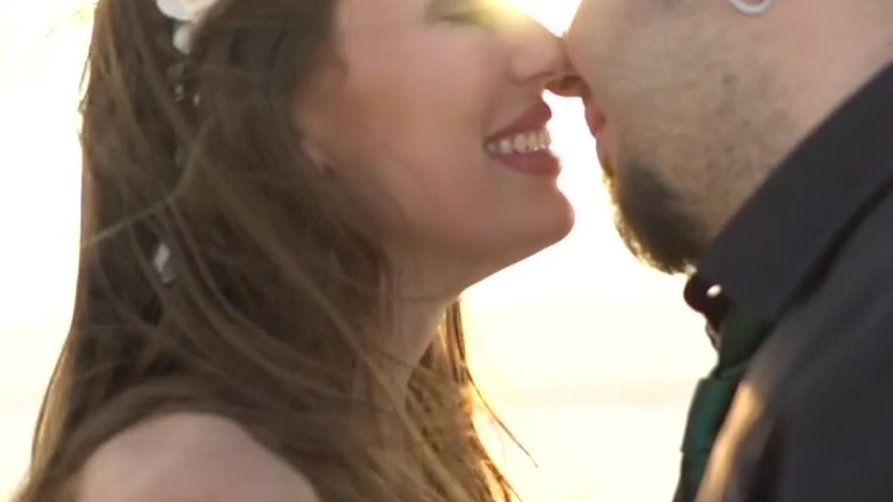 Romantic couple song