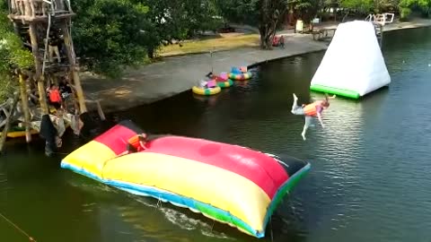 Play adventure games - Kha Ngan fly 10m high