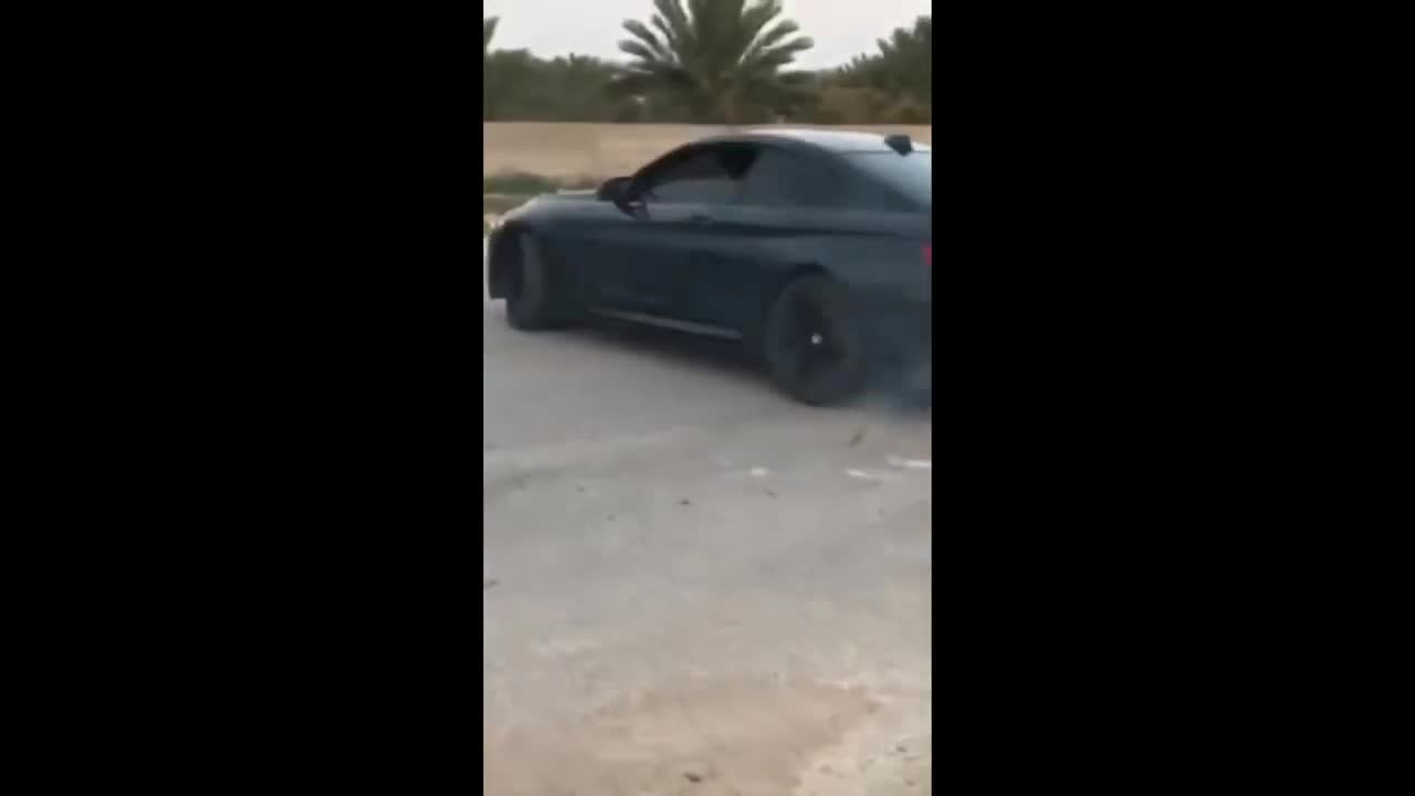 Black bmw drift