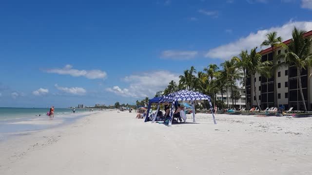 Fort Myers Beach, FL, Beach Bicycling Exploring 2022-06-05 part 2 of 3