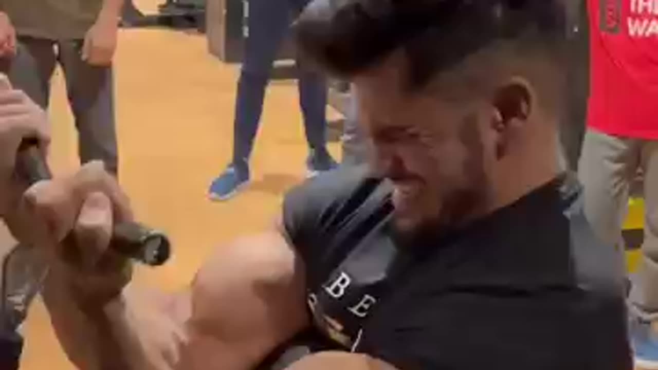 100 KG Cable Curl || #PawanSahu #Champion #naturalbodybuilding
