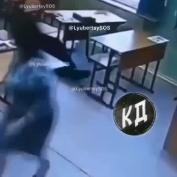 Population cull in Russia: schoolchild at his desk keels over in mid-lesson because of quackzine