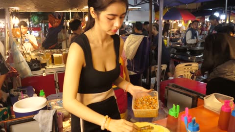 Omelet Lady More Beautiful Than AI - Laos Street Food