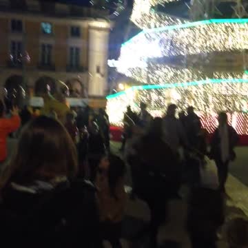 bubbles and children and is a lot for fan for free