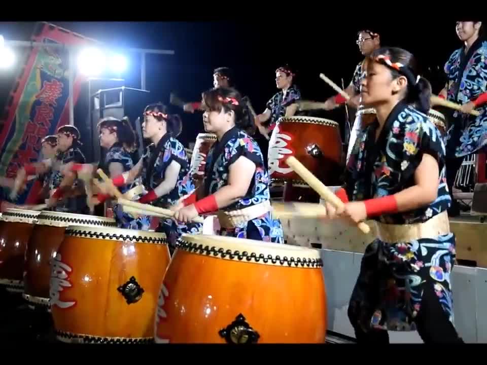 Traditional Drum - 伝統的な太鼓