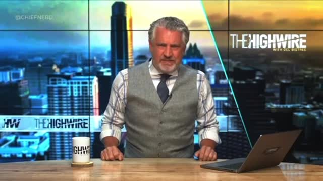 Democrats Will Make Trump The Vaccine 'Fall Guy'