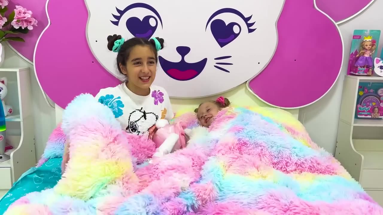 Cute Girl and Mama learn to overcome their fears
