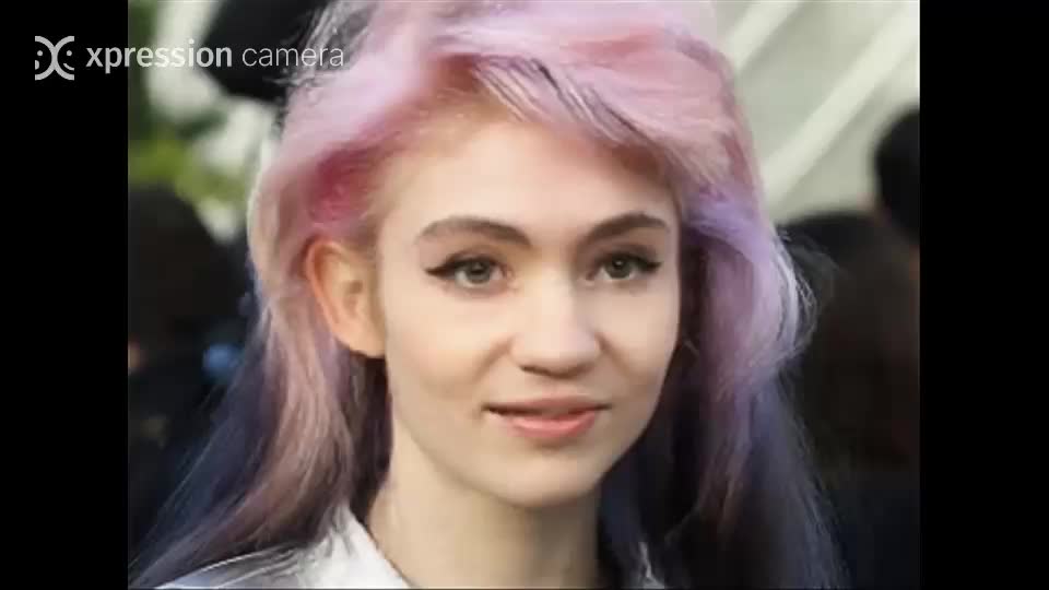 Grimes talks about Elon