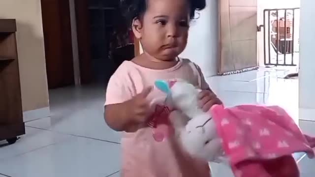 Coloque essa música e veja a reação do seu filho!