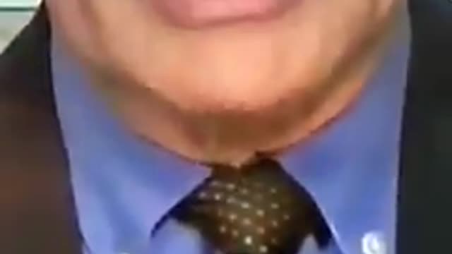 Is Fauci using mask or is an hologram?