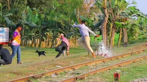 Train horn 🥳🥳🥳 prank videos