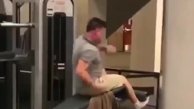 Funny Man try to learn Boxing skill - Epic GYM Fail #10