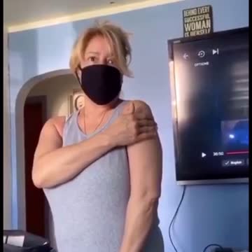 WE’RE CHIPPED! WE’RE ALL FUCKED!