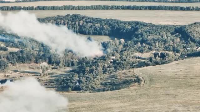 Combat work of crews of heavy flamethrower systems TOS-1A "Solntsepek"