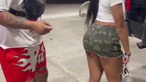 All fine 😤 Ouu can I grab that 💦
