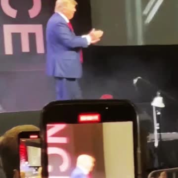 LOOK AT THAT BEAUTIFUL DANCE!!!🥳🥳🥳